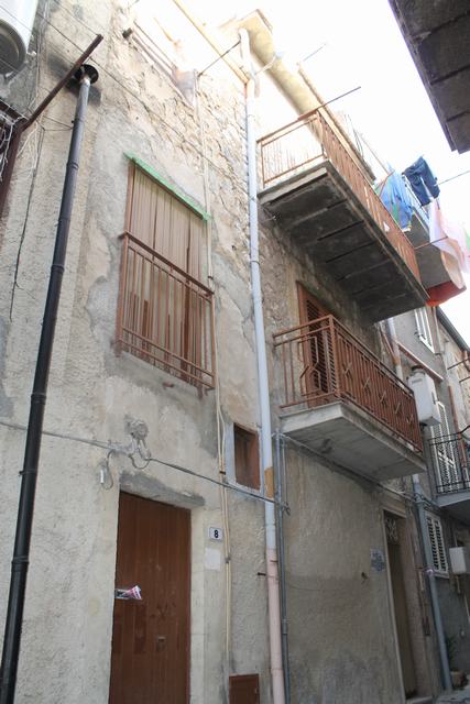 Townhouse in Sicily – Casa Scaglione Alessandria