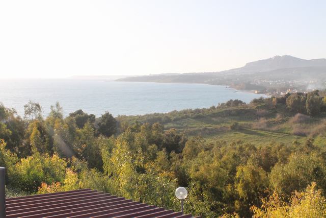 Panoramic Seaside Property – Casa Montemaggiore Torre Macauda