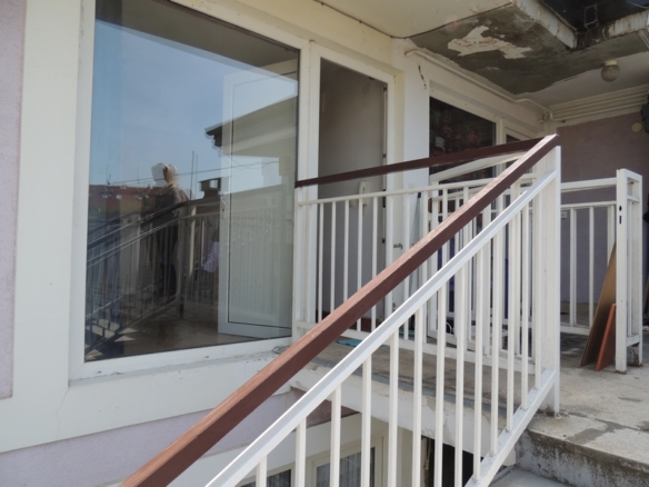 SMALL APARTMENT WITH TWO BEDROOMS!
