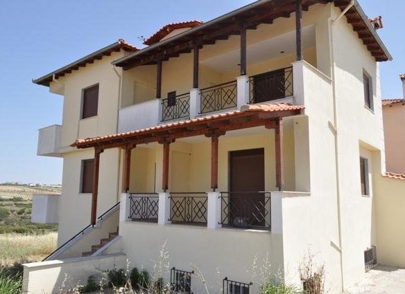 € 1.250.000 Villa, 574 sq.m. Thermi, Neo Risio