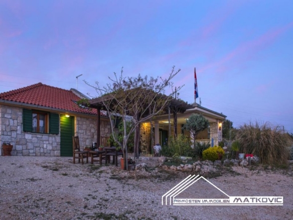 SPECIAL OFFER!!! HOUSE IN A QUIET ENVIRONMENT