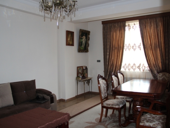 Newly Renovated Apartment in Tbilisi, Vake-Saburtalo district, Didi Digomi, D.Tavdadebuli street