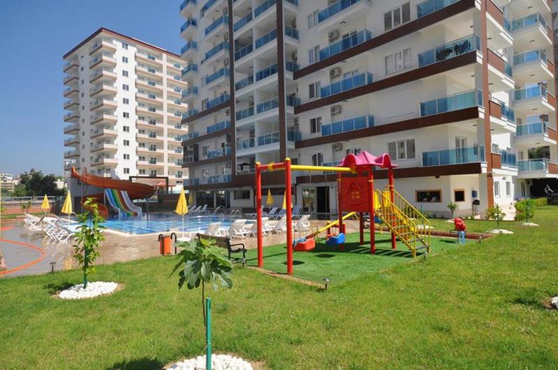 Residential complex in Alanya, Mahmutla for summer break