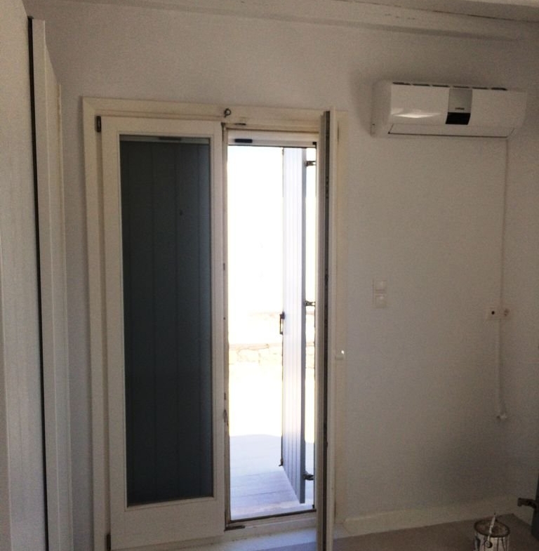 € 1.400.000 Villa, 240 sq.m. Mykonos, Agios Stefanos