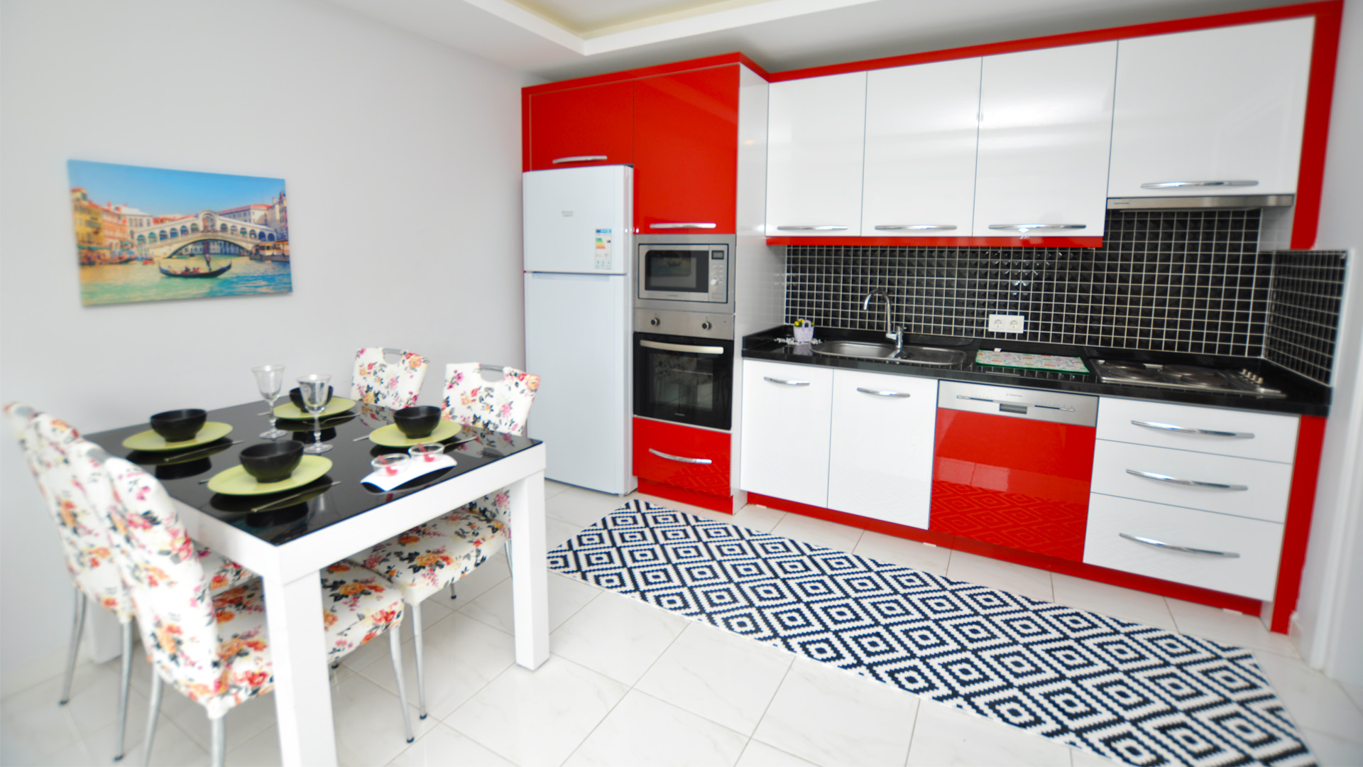 Apartment in modern complex in Mahmutlar, Turkey