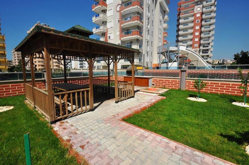 Residential complex in Alanya, Mahmutla for summer break