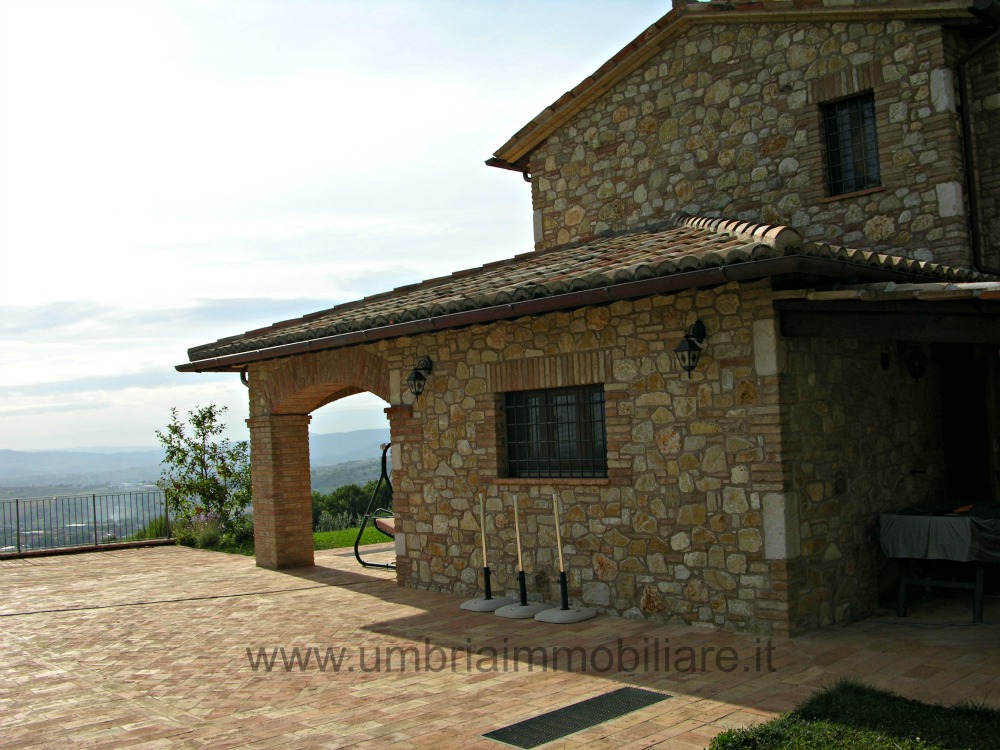 Ref. 107 panoramic villa near to Todi city