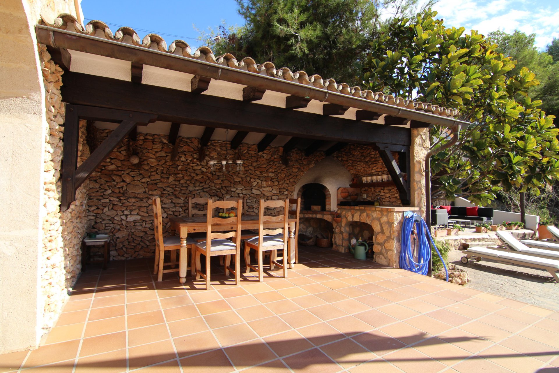 11787274765820aeba56dce7.70630907_1920