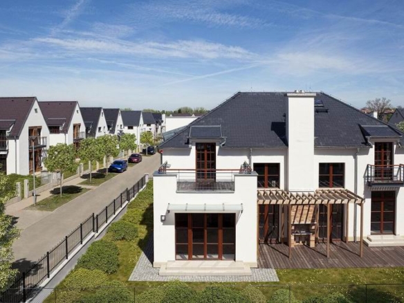 Development project on the outskirts of Prague.