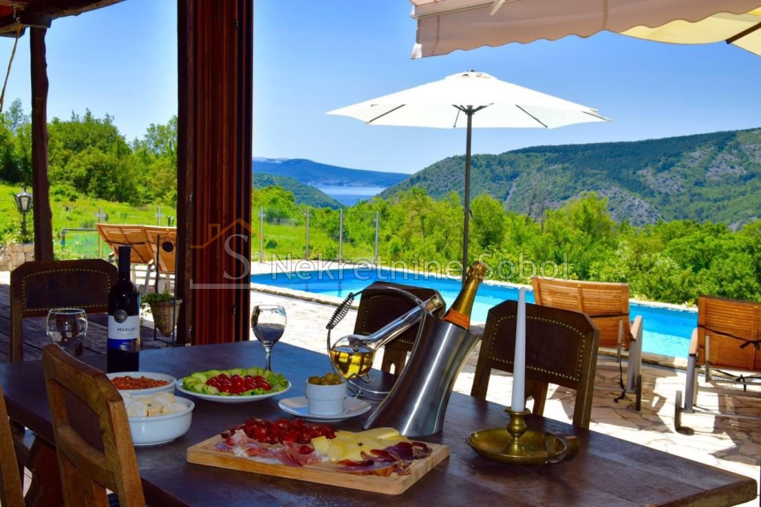 CRIKVENICA, GRIZANE (3014) – HOUSE, 224.00 M2