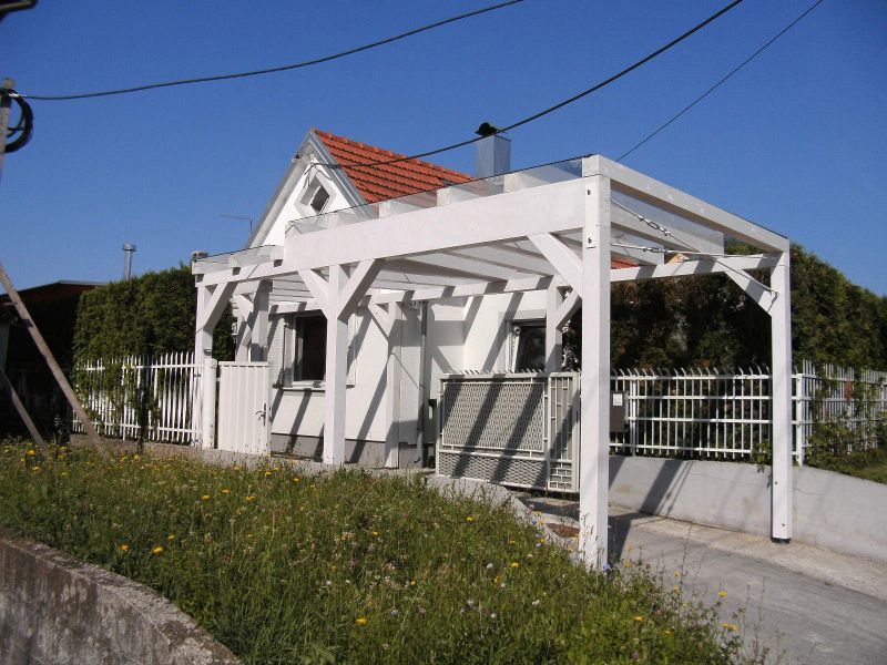 Beautiful house surrounded by greenery near Zagreb