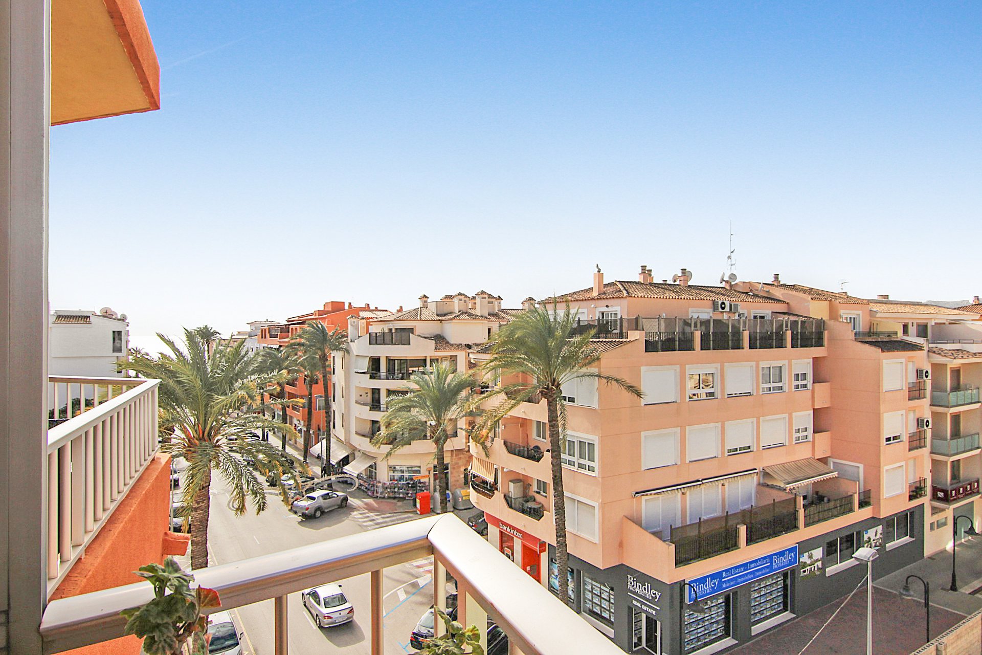 13311046835a56337d2dc220.76439666_1920