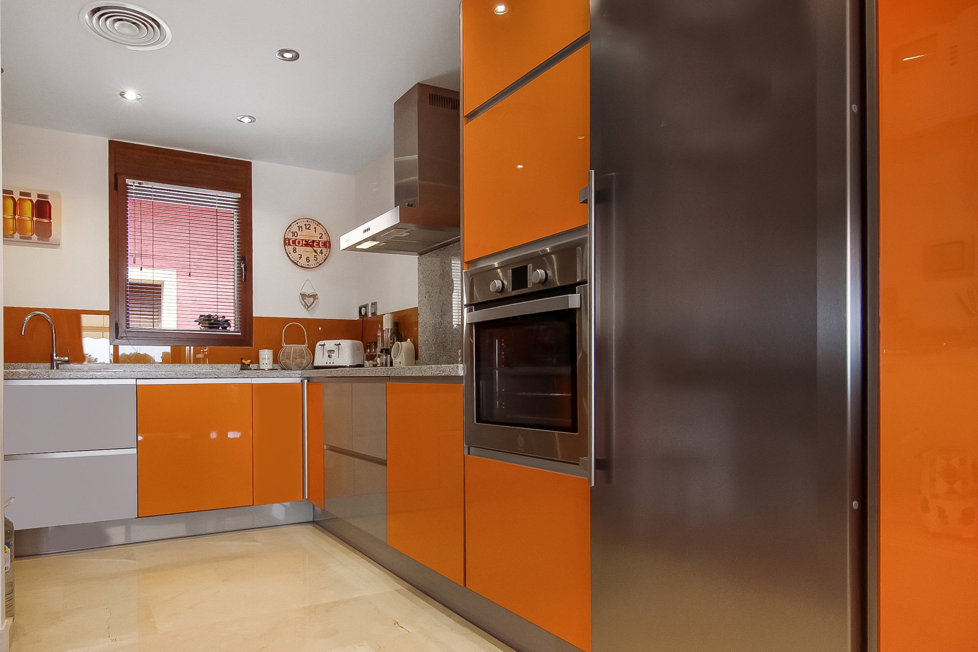 13763202125adef558adb607.39573676_1920