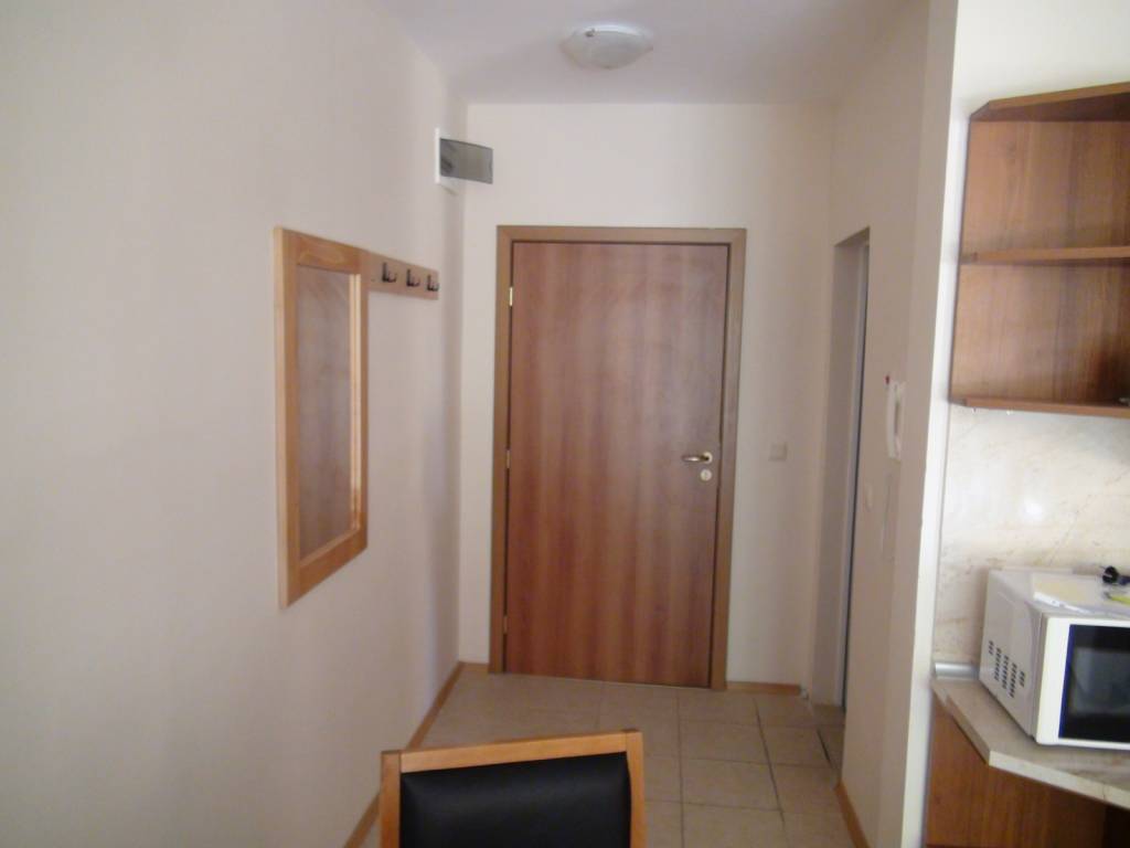 Cheap beach front holiday apartment with sea view in Bulgaria – fully furnished!