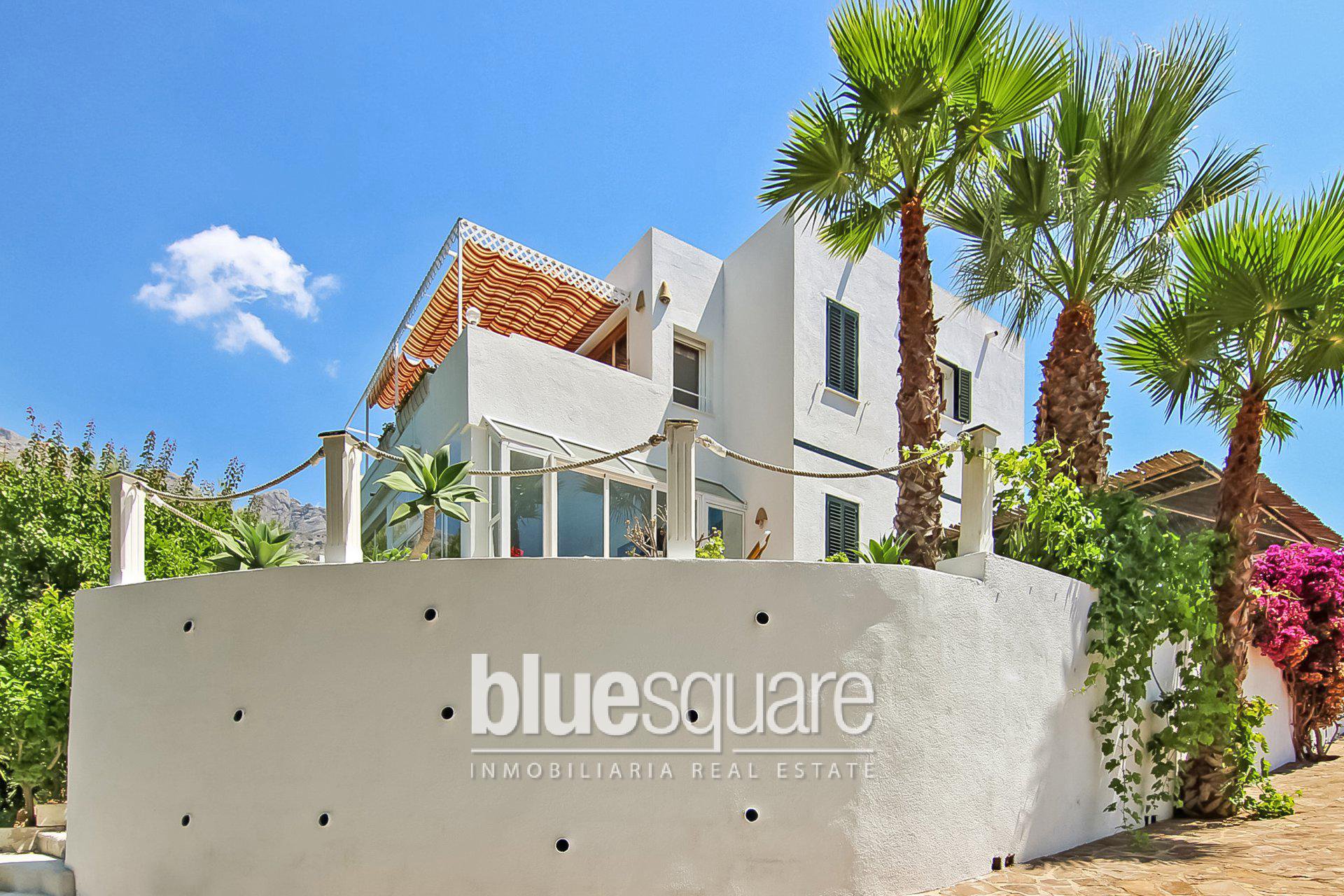 1441131067595507a27156f4.14671770_7ea7ce5de3_1920