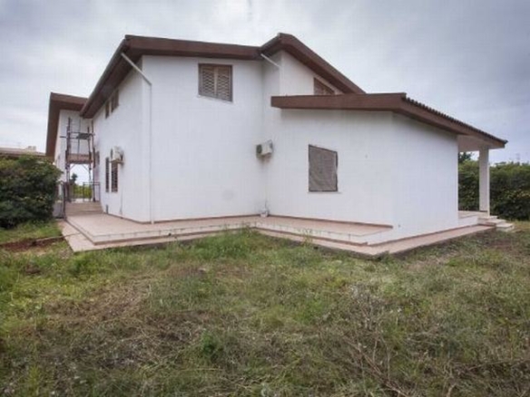 Villa and land in Sicily – Villa Giorlando