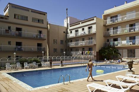 Hotel under renovation, in Lloret de Mar (Girona).