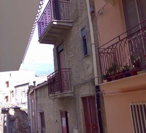 Panoramic Townhouse in Sicily – Casa Taormina Vicolo Arfeli