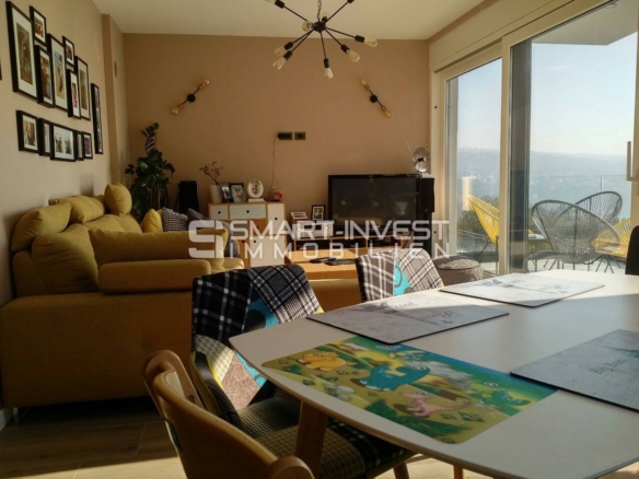 OPATIJA – 3-bedroom apartment with a beautiful sea view