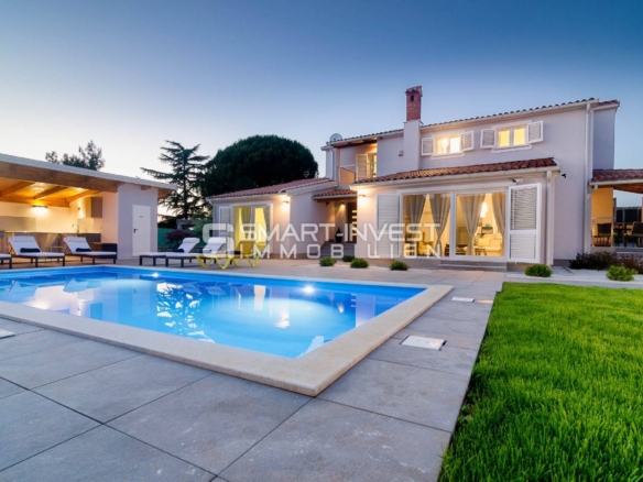 ISTRIA, beautiful house with a swimming pool
