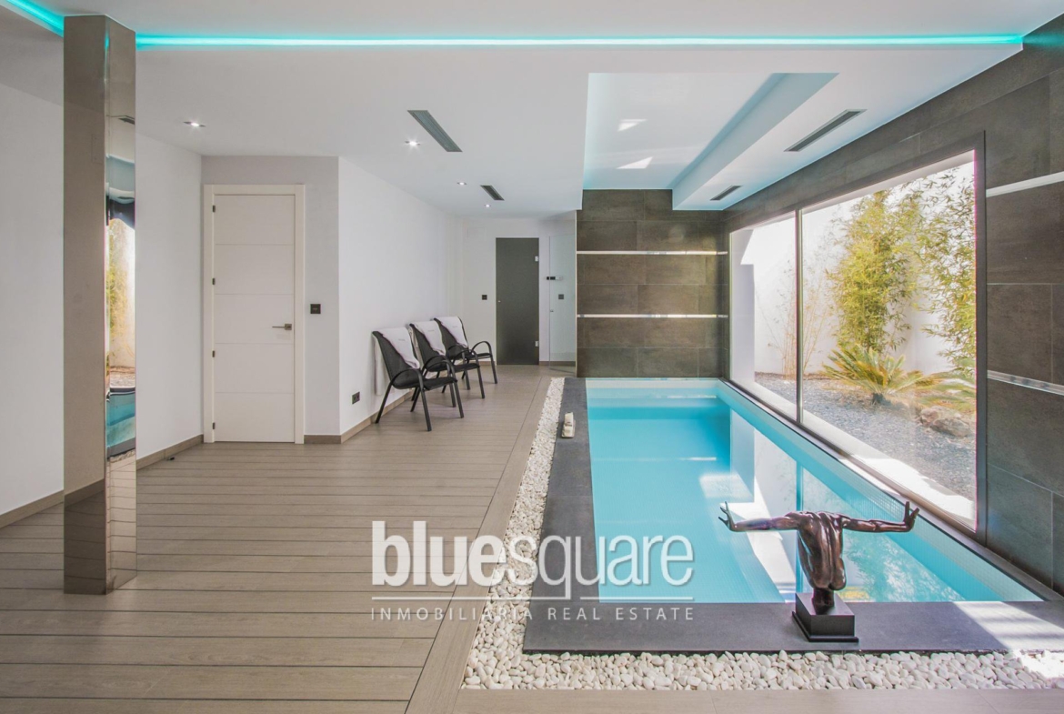 17748-ES-JAV-008217