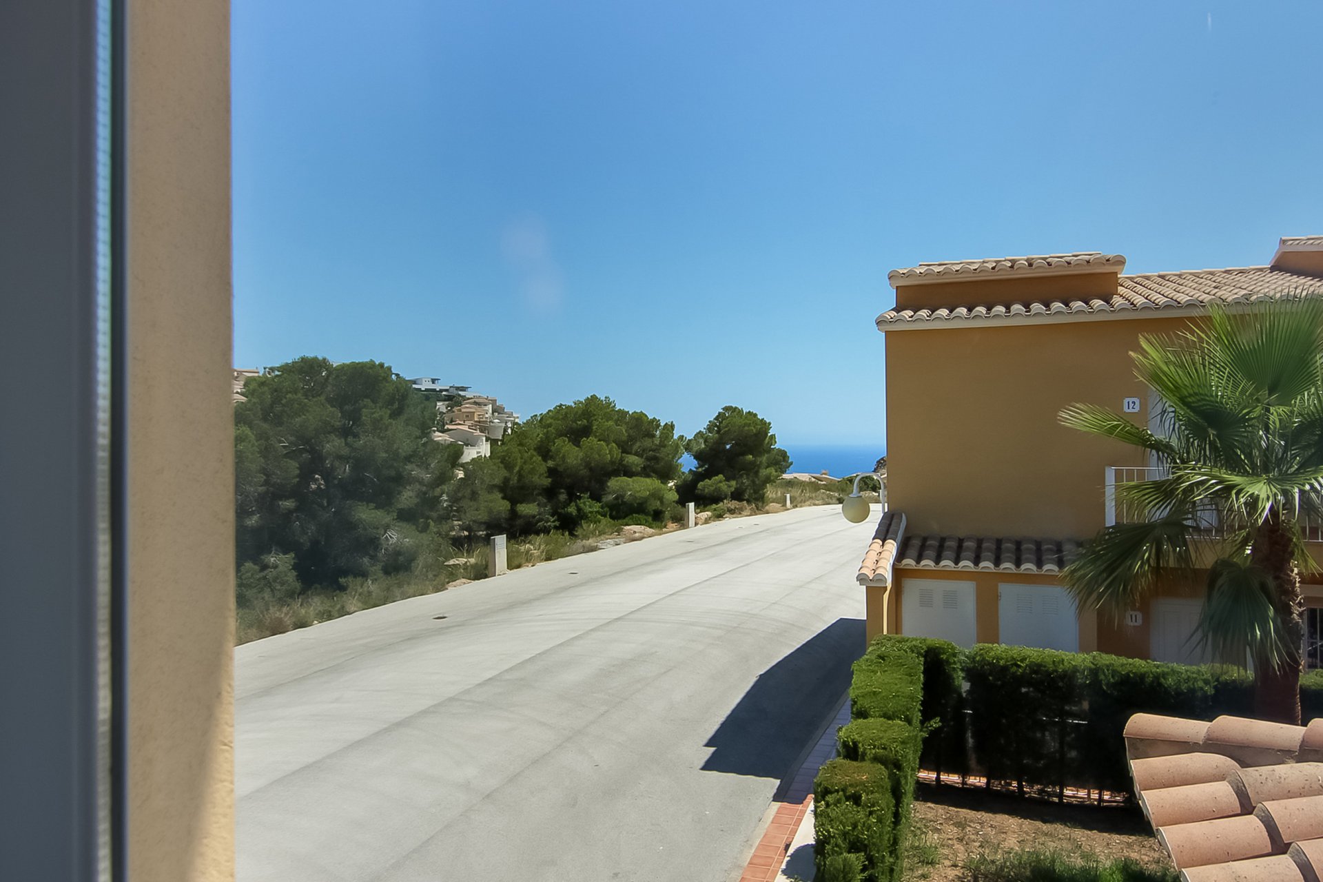 1669674175594a3a63858f41.37011928_1920