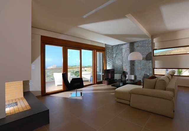 € 1.200.000 Villa, 346 sq.m. Gazi, Ligaria Description