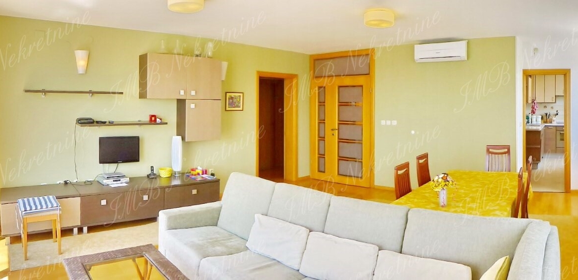 A unique apartment of 193,62 m2 on prestigious location – Dubrovnik Ploče