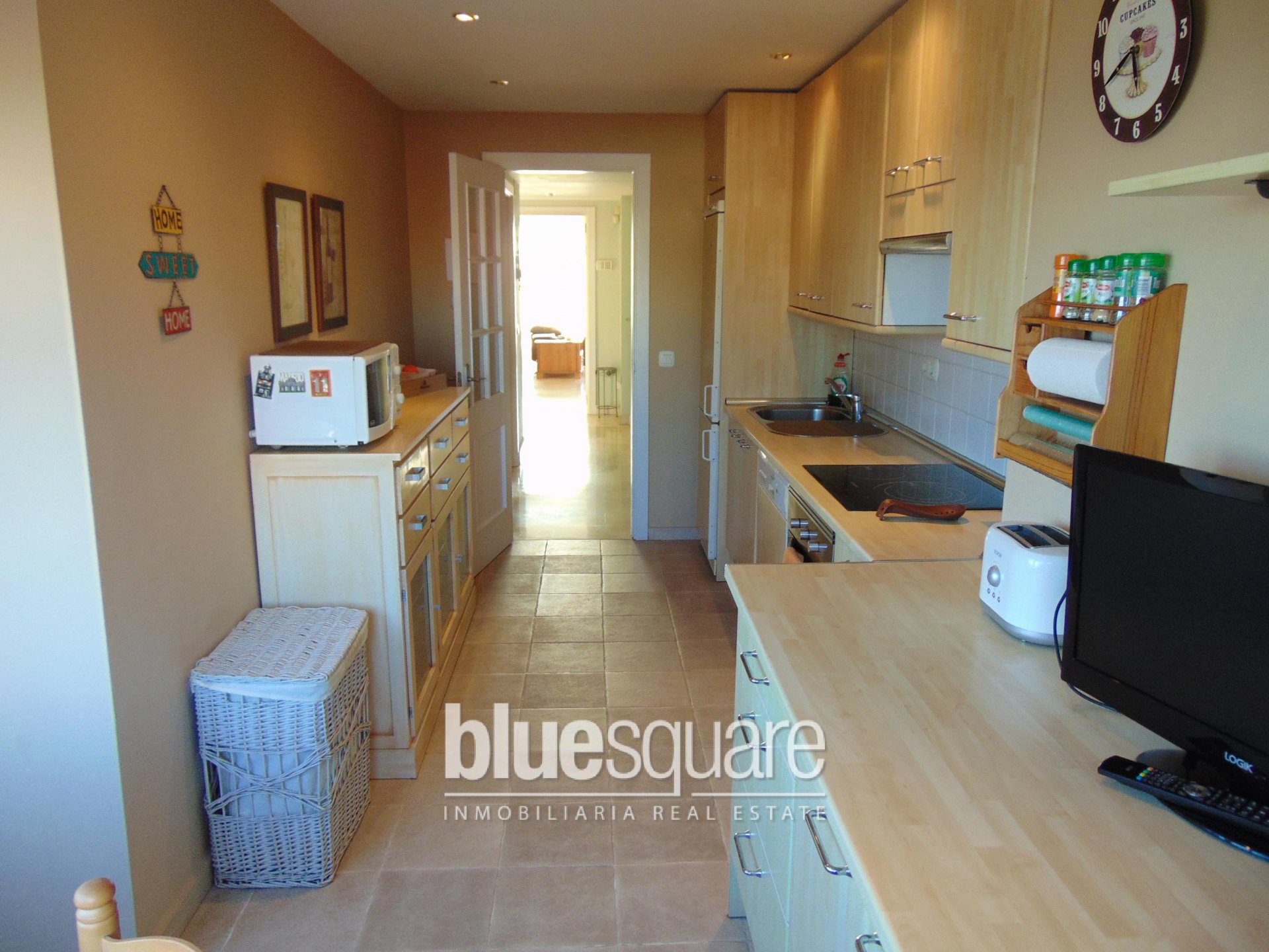 19436239215ba905b49ec991.58594019_92010824cd_1920