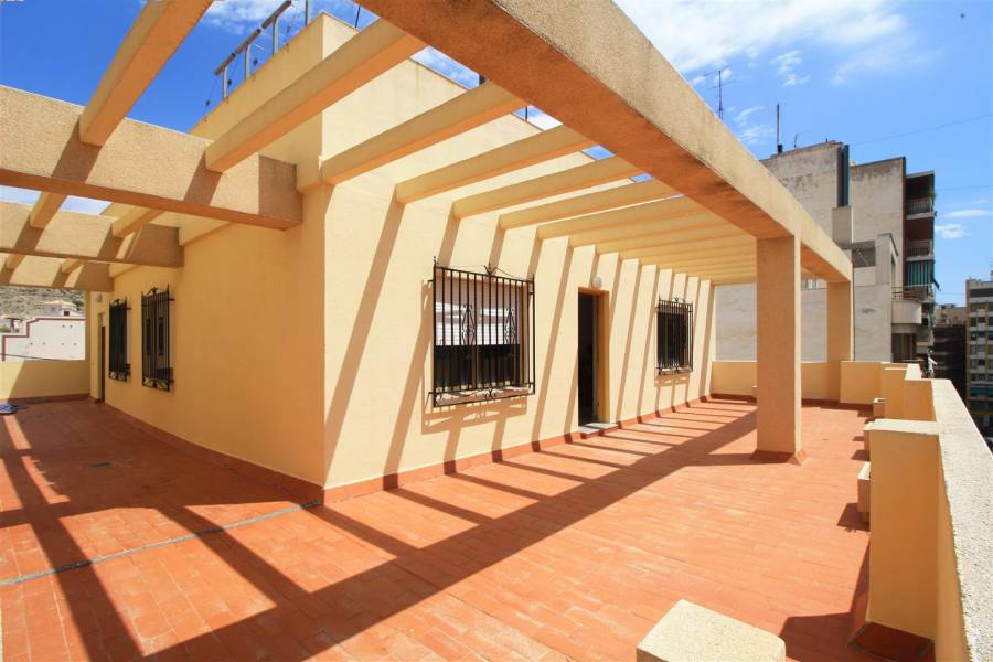 Penthouse in the heart of the Orihuela Costa.