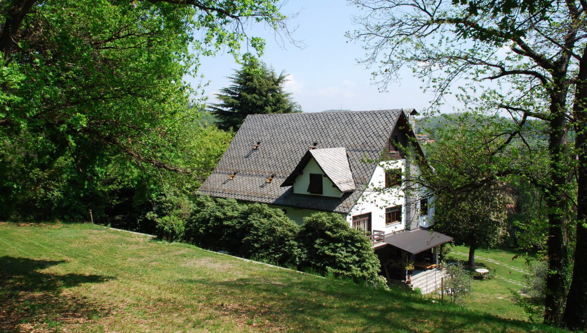 2-1200×680-1 A large estate in Arona.