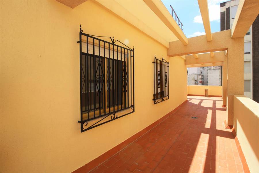 Penthouse in the heart of the Orihuela Costa.