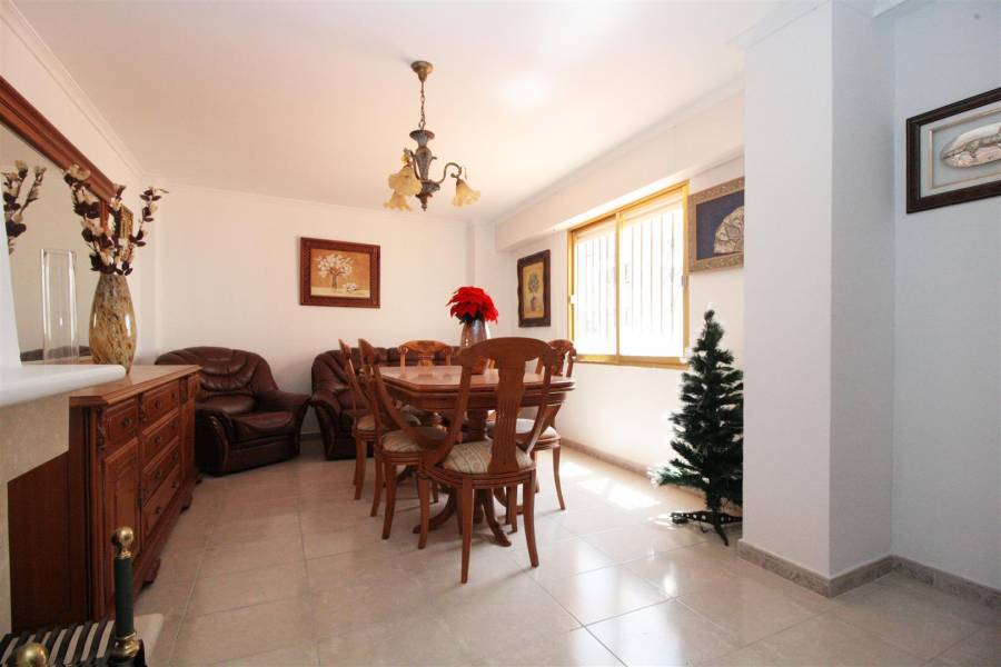 Penthouse in the heart of the Orihuela Costa.