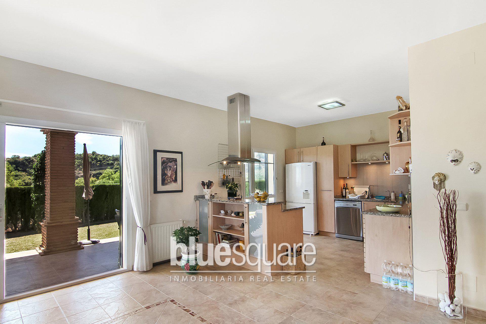 20133759155b165e9cc07071.40972489_bae0a3a354_1920