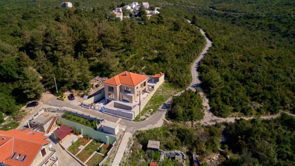 Investment project: land for the construction of a complex of villas