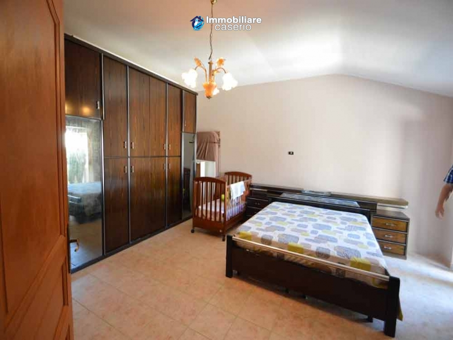 Renovated house with terrace and garden near the Adrtiatic sea