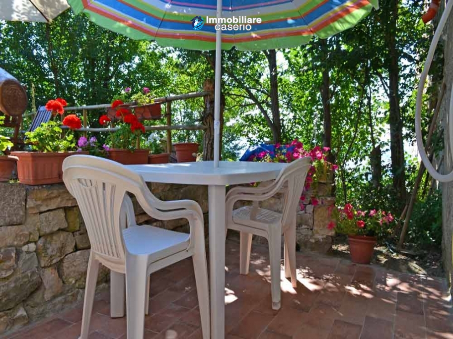 Recently renovated stone house for sale in Italy