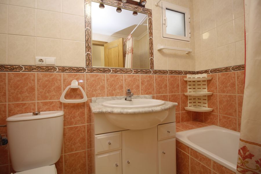 Renovated apartment in the center of Torrevieja.