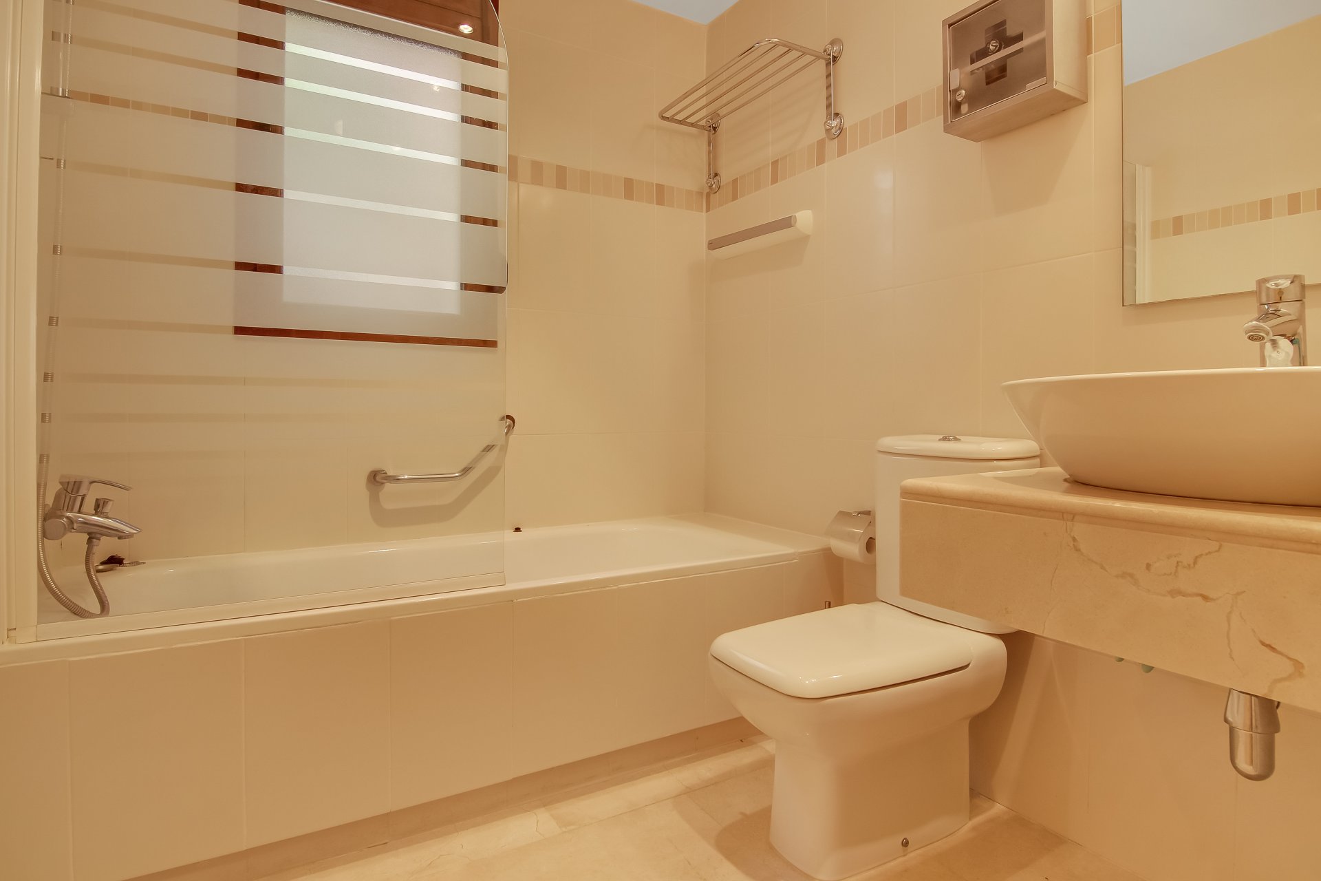 41794604059955072391559.07821509_1920