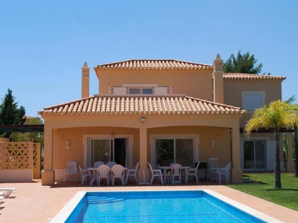 Villa V4 in Golfe Resort – Algarve