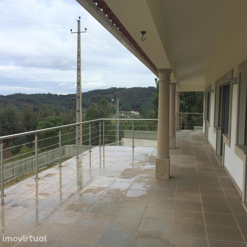 5374915_20_1280x1024_moradia-m3-excelente-investimento-em-cerdeira-arganil-_rev021