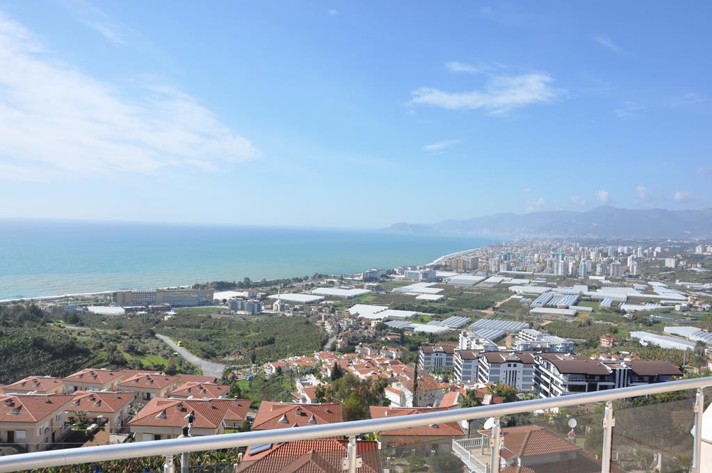 Beautiful Villa with view over Mediterranean Sea in Turkey