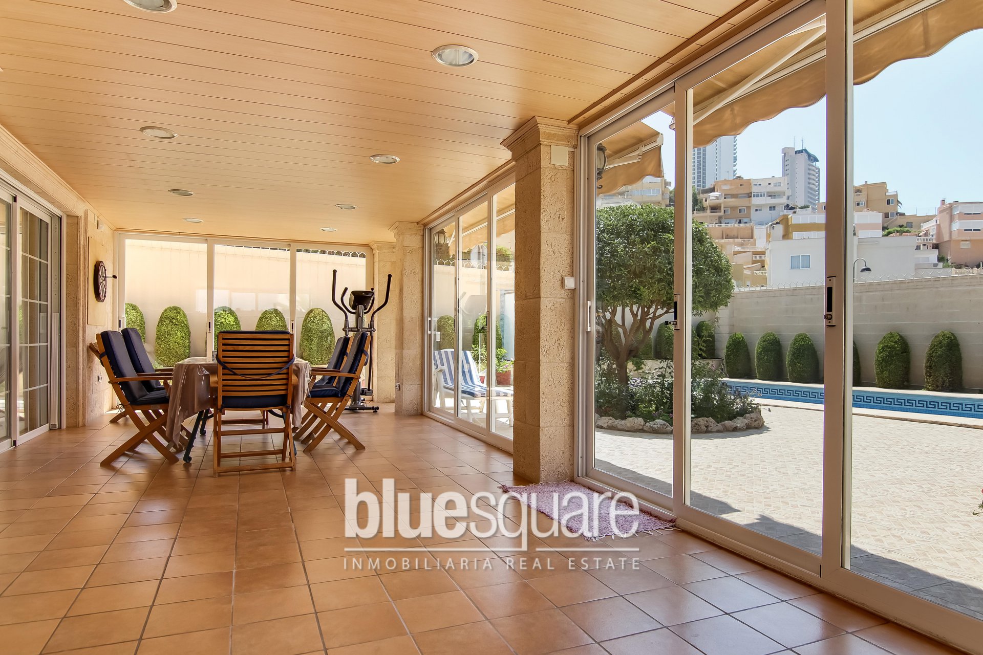 5613695065b6ad441628081.83448272_3e664ca613_1920