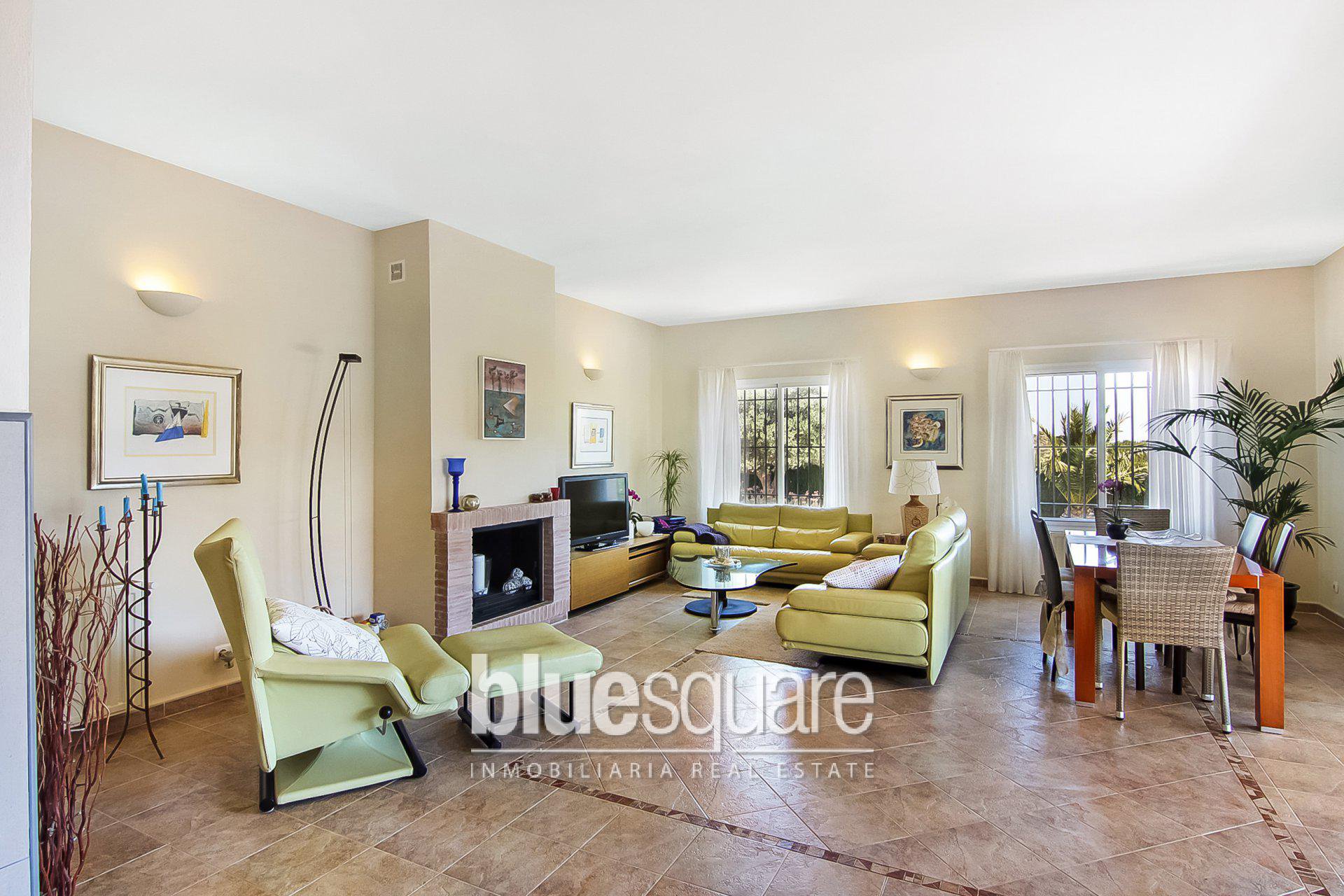 769394645b165e98486237.54230433_9c7255b4d9_1920-1