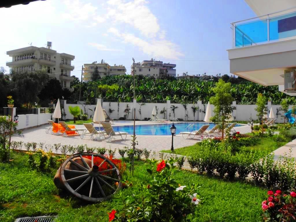 New residental complex in Alanya , Mahmutlar , in 700 meters away from the sea.
