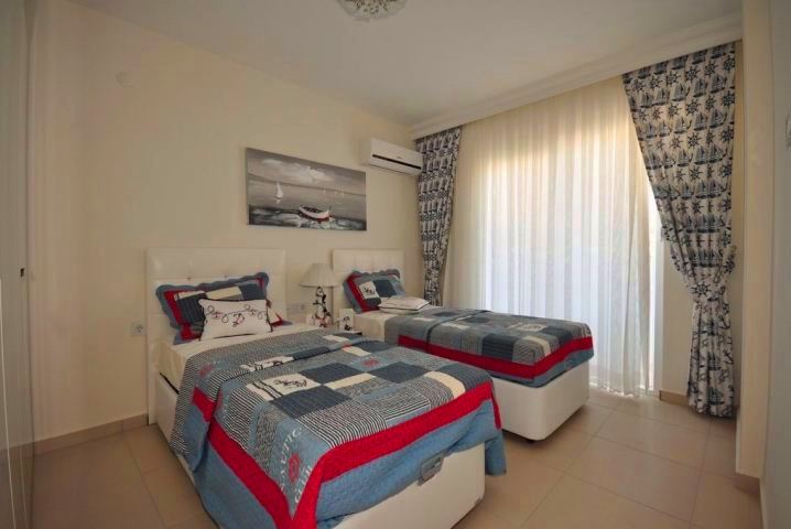 New residental complex in Alanya , Mahmutlar , in 700 meters away from the sea.