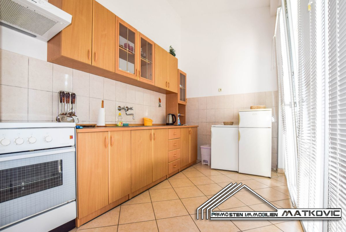BEAUTIFUL WELL-KEPT APARTMENT HOUSE IN ROGOZNICA WITH BEAUTIFUL SEA VIEW