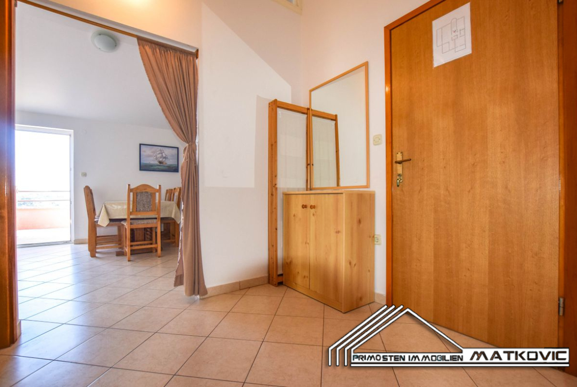 BEAUTIFUL WELL-KEPT APARTMENT HOUSE IN ROGOZNICA WITH BEAUTIFUL SEA VIEW