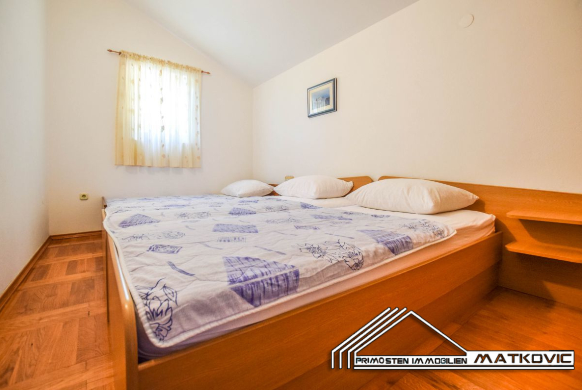 BEAUTIFUL WELL-KEPT APARTMENT HOUSE IN ROGOZNICA WITH BEAUTIFUL SEA VIEW