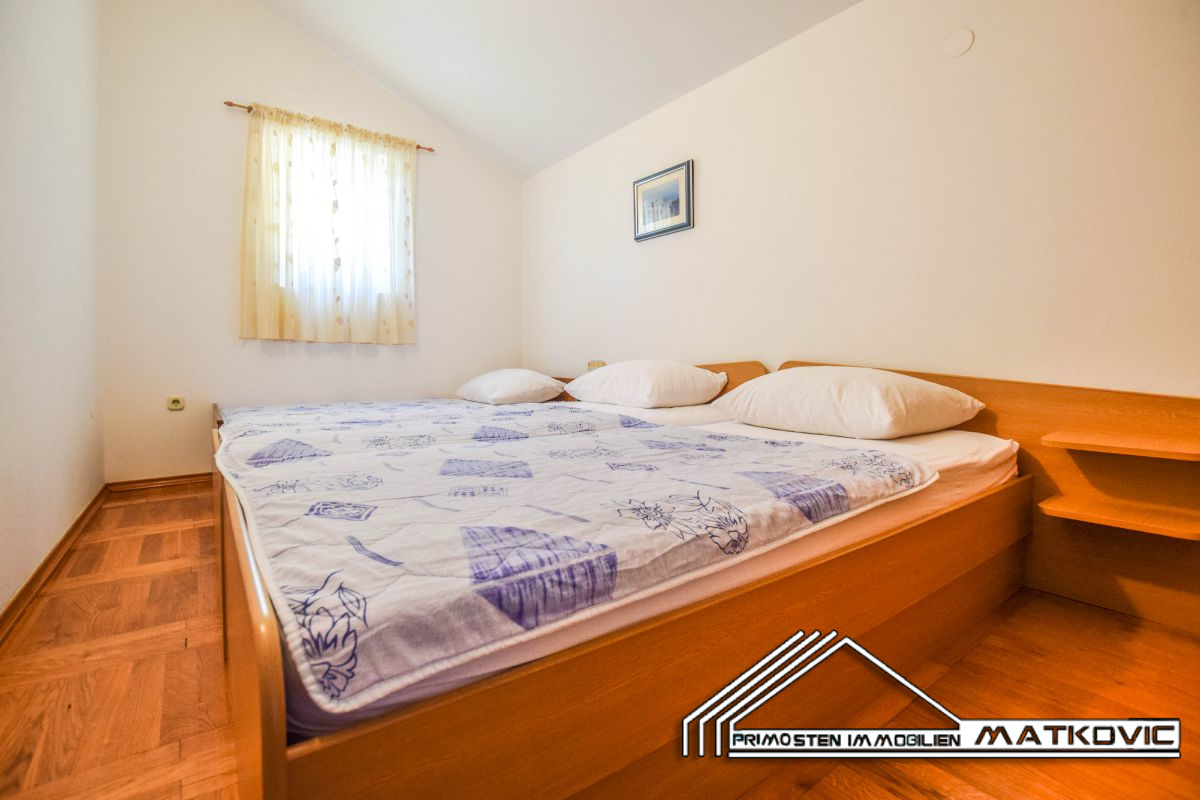 BEAUTIFUL WELL-KEPT APARTMENT HOUSE IN ROGOZNICA WITH BEAUTIFUL SEA VIEW